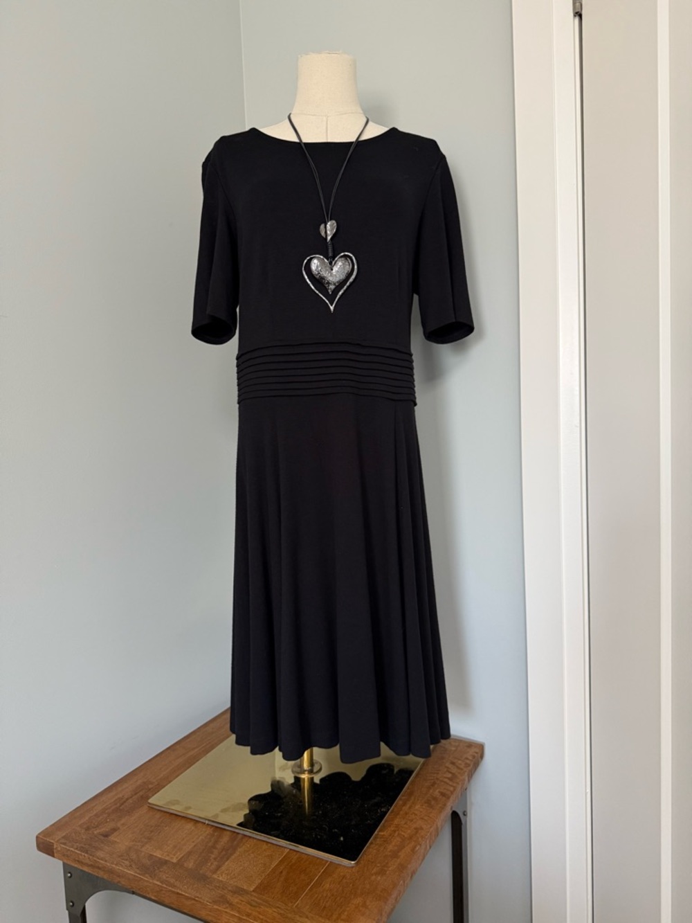 Vince Camuto Black Midi Fit-and-Flare Dress - Picture 11 of 14